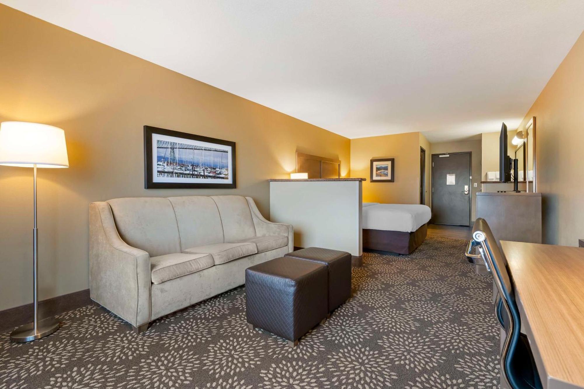 Best Western Columbia River Waterfront Hotel Астория Экстерьер фото