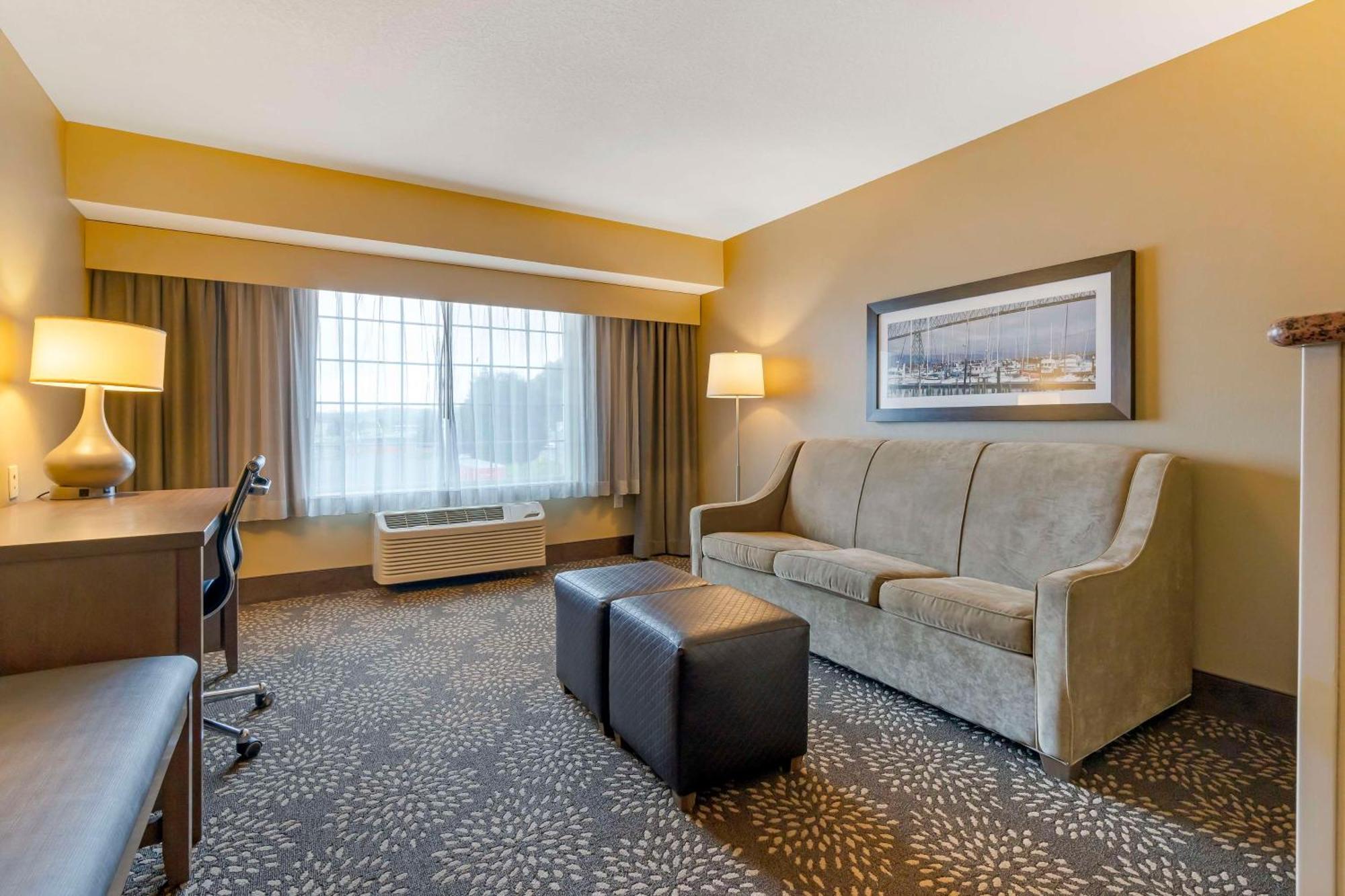 Best Western Columbia River Waterfront Hotel Астория Экстерьер фото